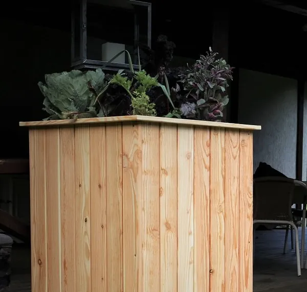 Hochbeet 5 60 x 60 x 100 cm aus 16 mm L&auml;rchenholz mit Pflanzenvlies und Boden